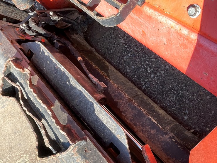 kubota-svl90-2-image-12