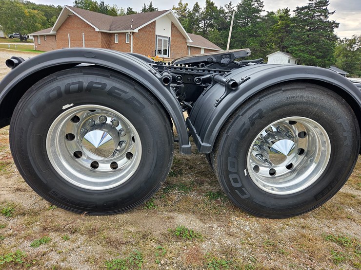 kenworth-t680-image-78