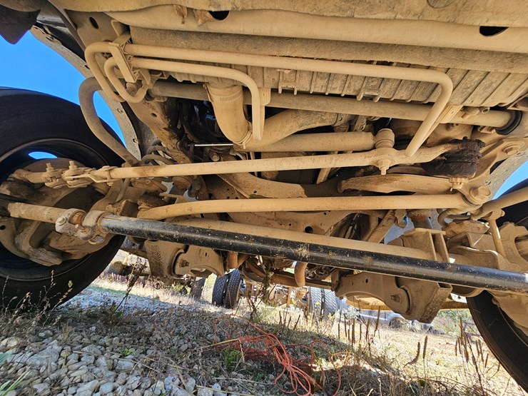 2005-ford-f450-image-23