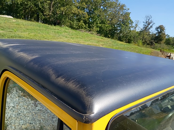 1995-jeep-wrangler-image-73