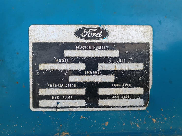 1972-ford-tractor-image-19