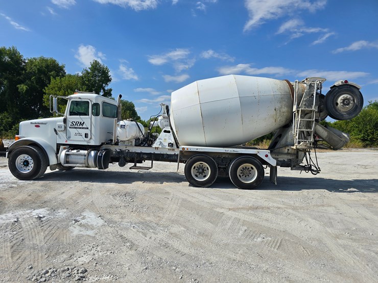 2014-peterbilt-365-image-11