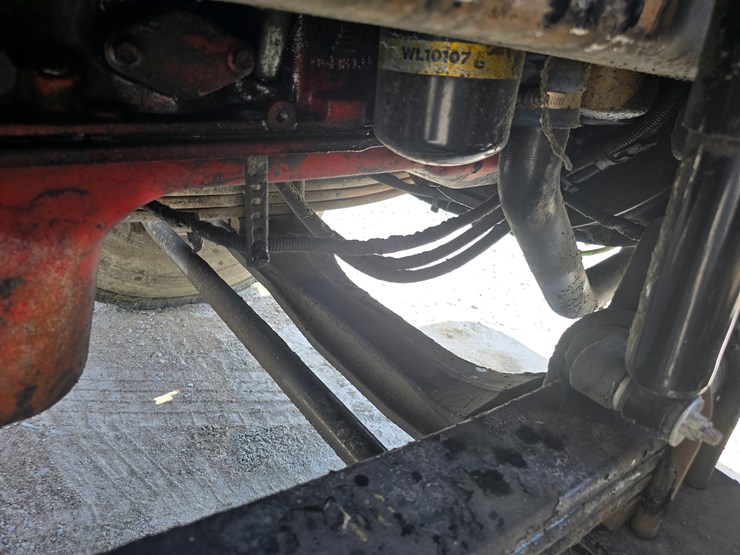 2014-peterbilt-365-image-69