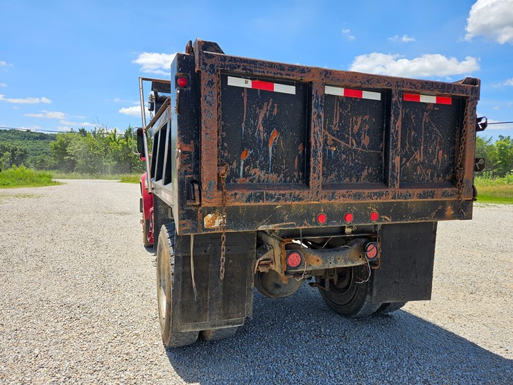 1993-ford-f800-image-12