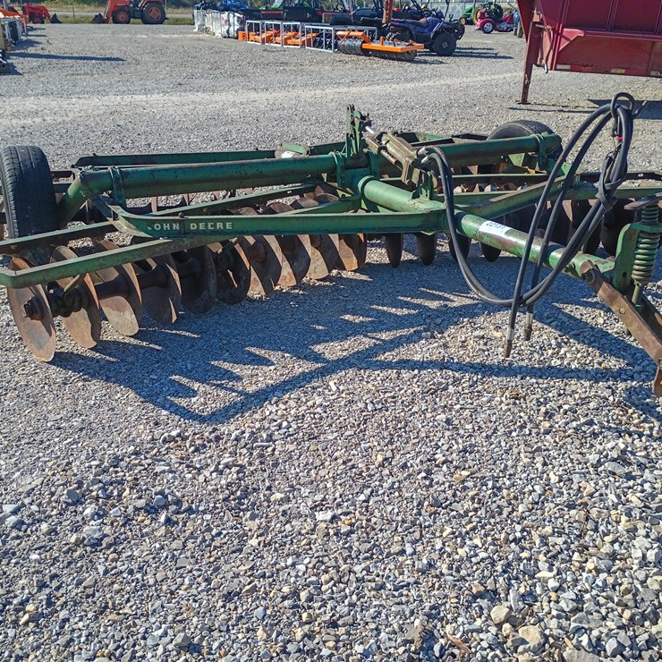 JOHN DEERE 12