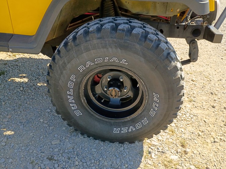 1995-jeep-wrangler-image-64