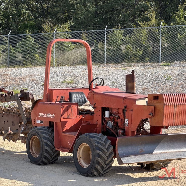 DITCH WITCH 5110