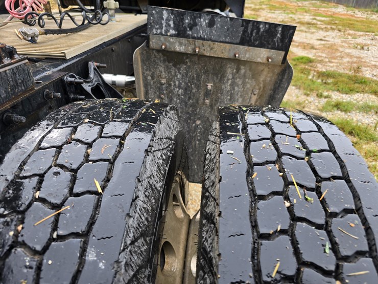 1999-international-9400-image-102