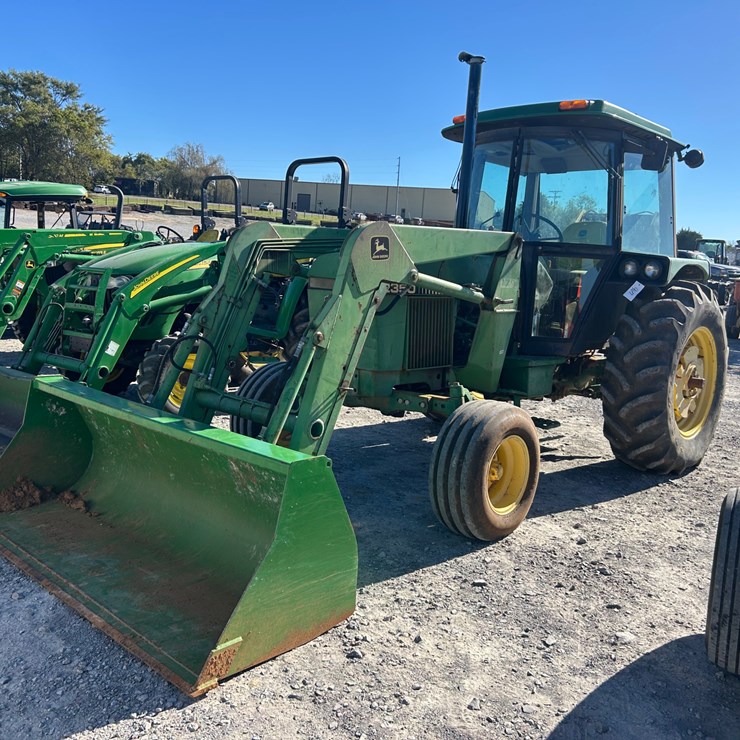 JOHN DEERE 2350