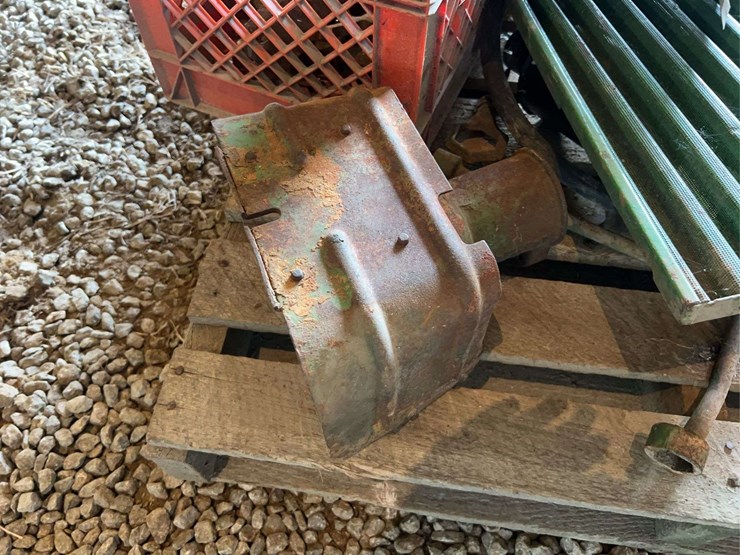 assorted-john-deere-parts-image-9