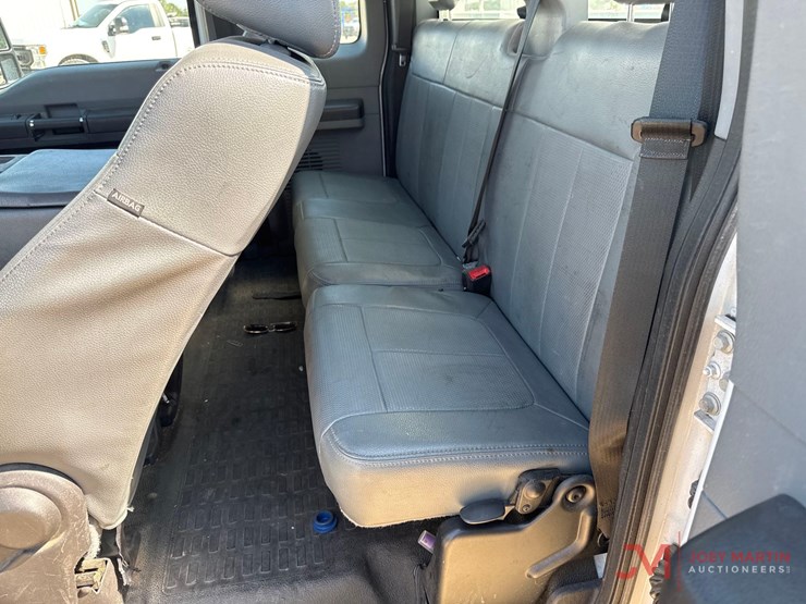 2016-ford-f250-xl-image-17