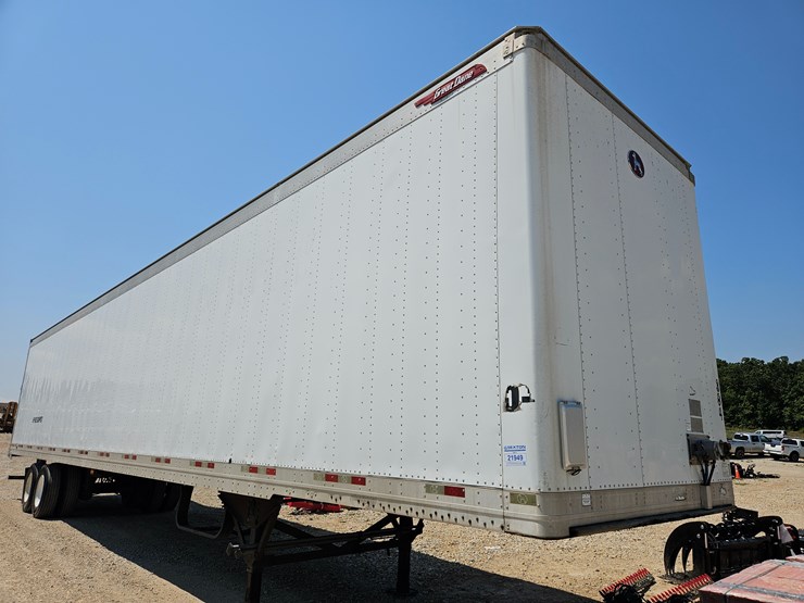 2013-great-dane-trailer-image-1