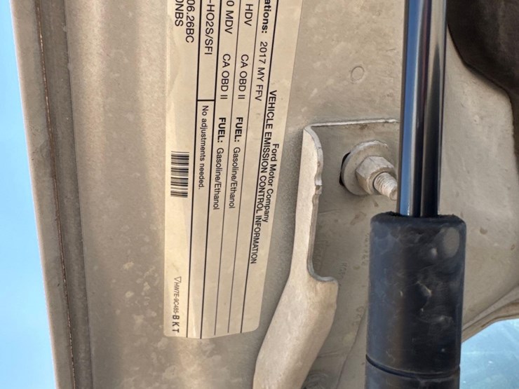 2017-ford-f250-xl-image-14