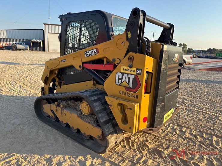 2021-caterpillar-259d3-image-3