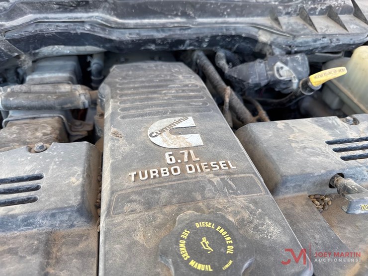 2012-ram-4500-service-truck-image-26