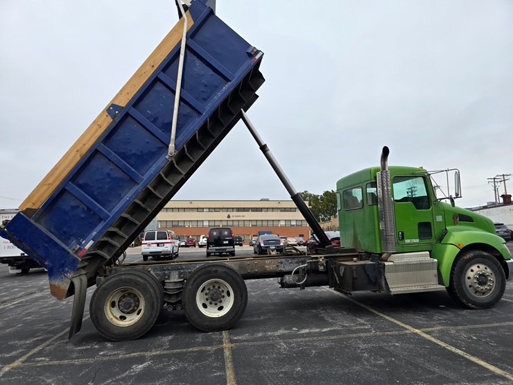 2016-kenworth-t370-image-71