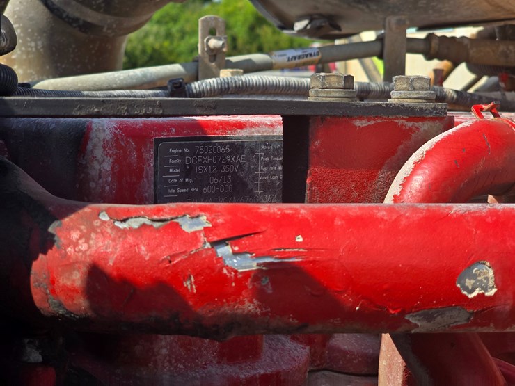 2014-peterbilt-365-image-60