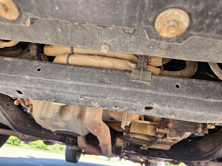 2017-ford-explorer-image-25