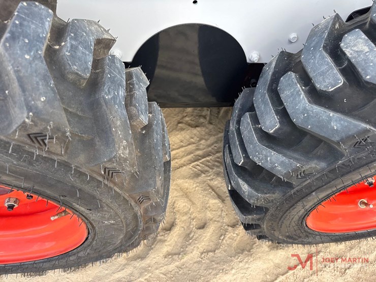 2021-bobcat-s450-image-8