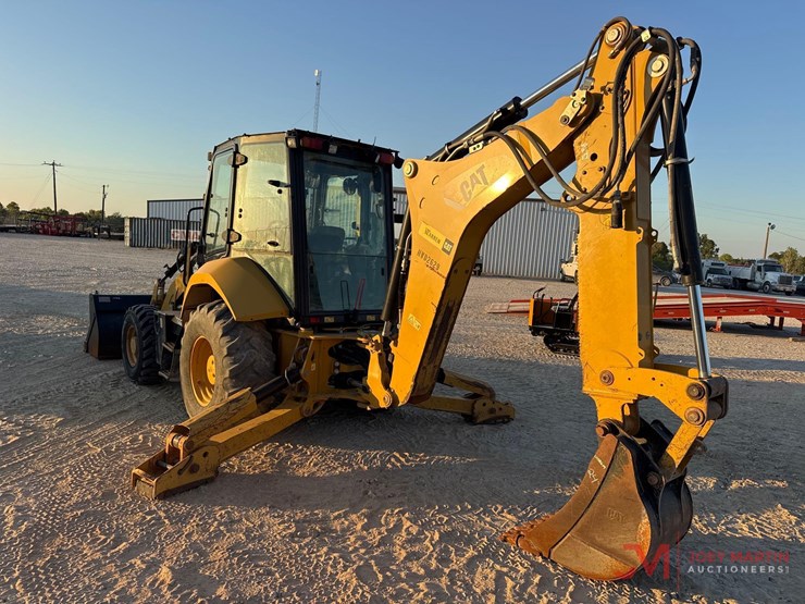 2018-caterpillar-420f2-it-image-4
