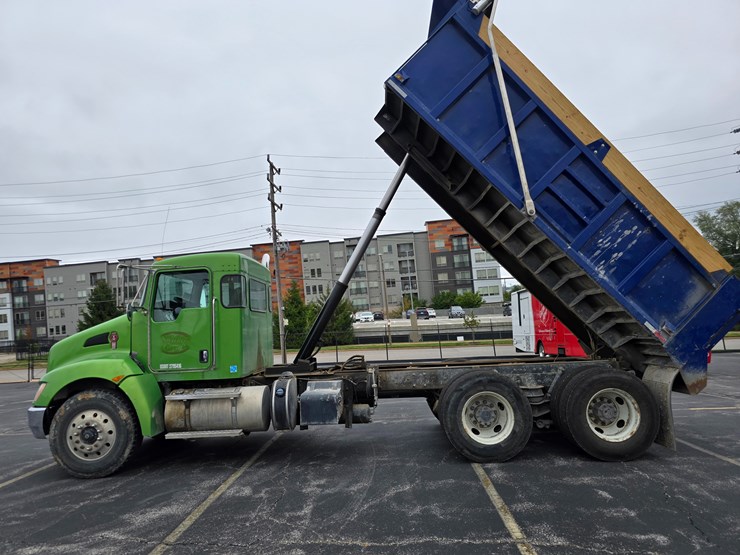 2016-kenworth-t370-image-58