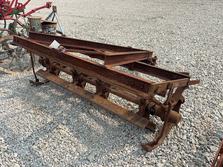 ihc-#5-stalk-cutter-image-6