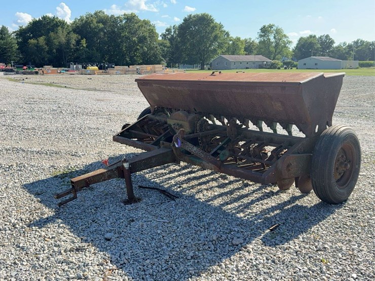 oliver-superior-grain-drill-image-6