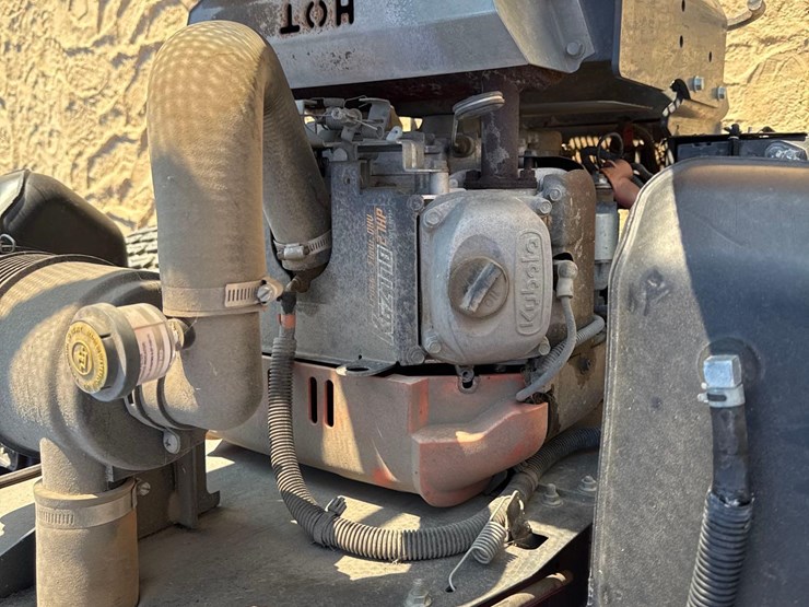 kubota-zg327-image-9