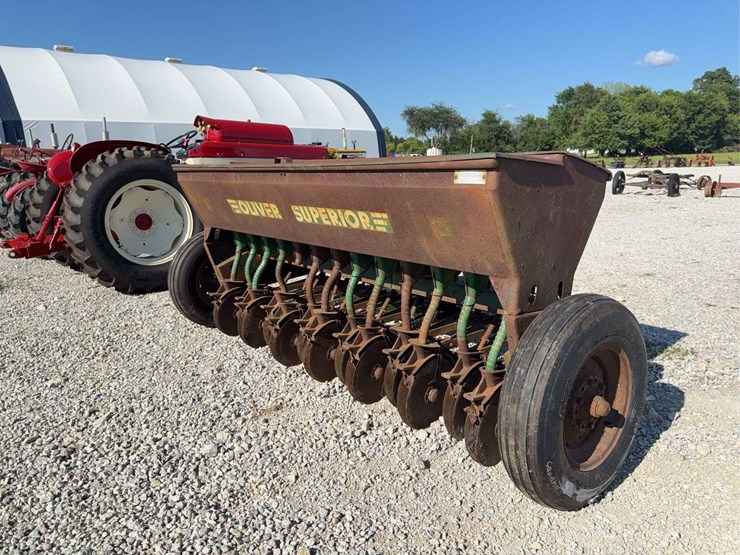 oliver-superior-grain-drill-image-4