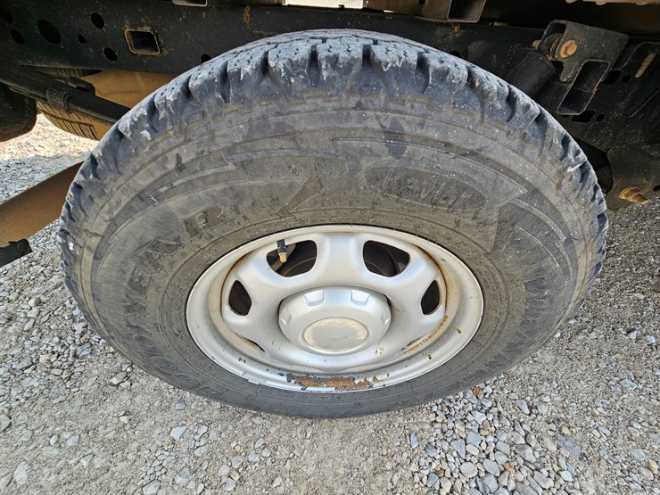 2016-ford-f150-image-61