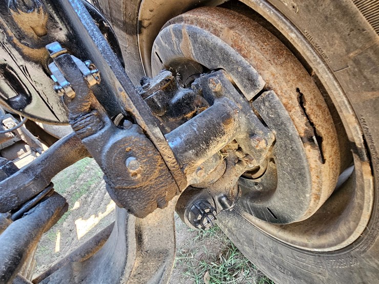 2006-sterling-l9500-image-64