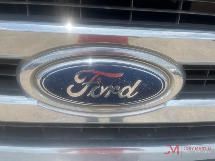 2010-ford-e450-sd-image-5