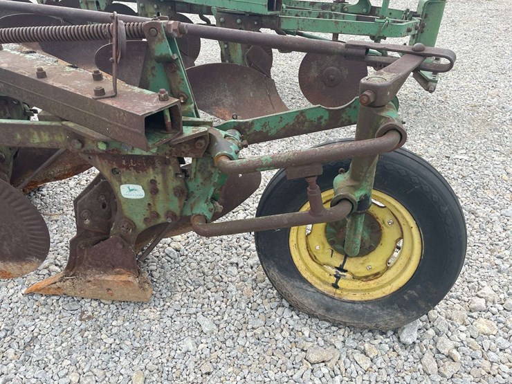 john-deere-5-image-18