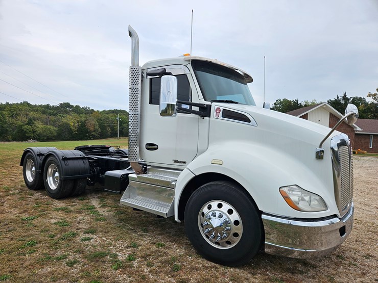 kenworth-t680-image-21