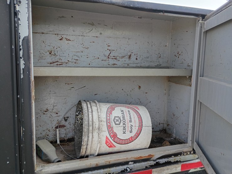 1998-ford-f700-image-93