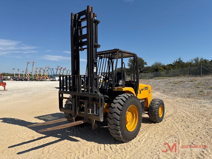 jcb-930-image-4