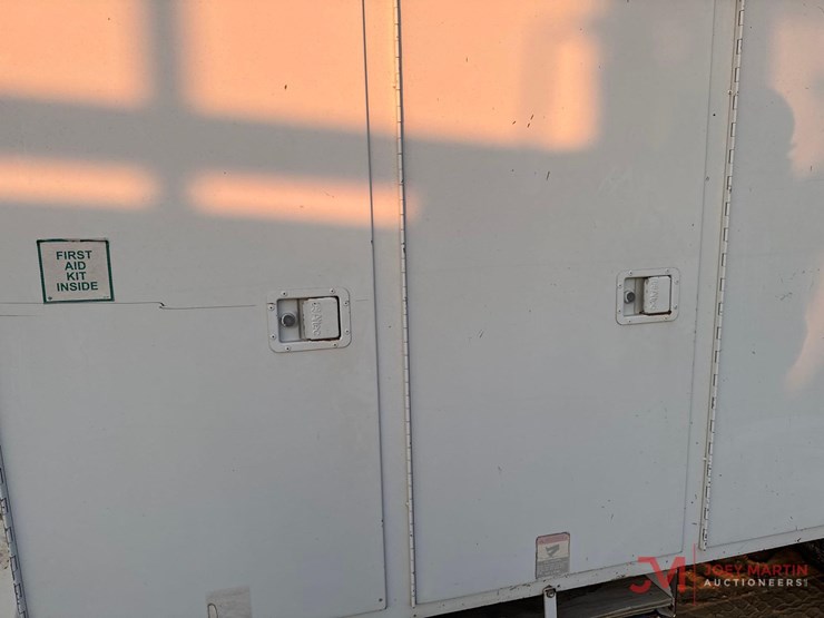 2006-international-durastar-4300-image-8