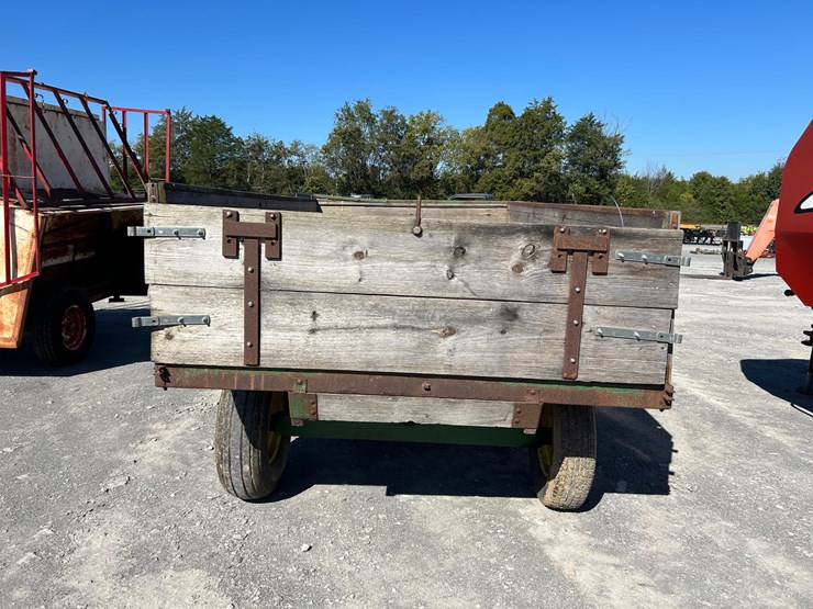 john-deere-12-image-6