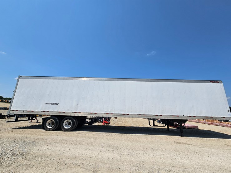 2013-great-dane-trailer-image-5