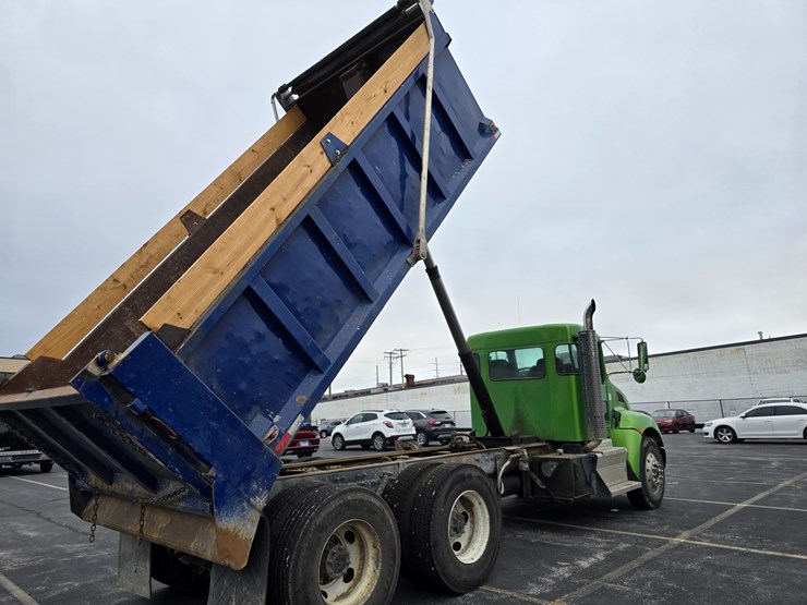 2016-kenworth-t370-image-68