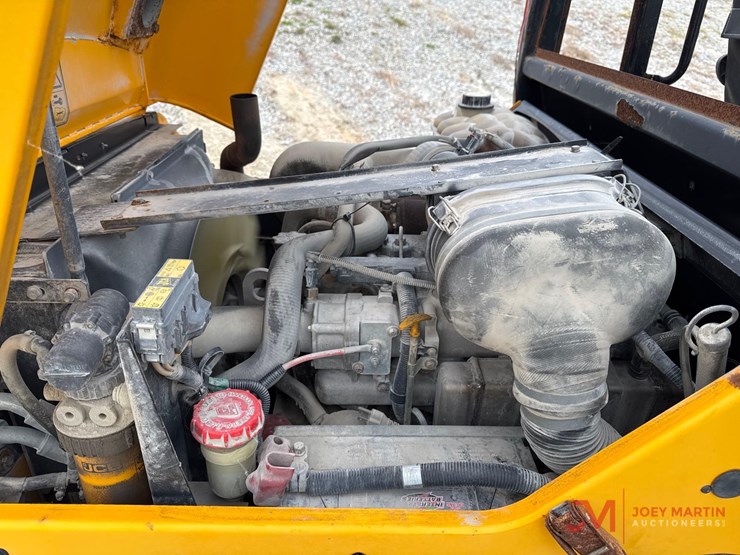 2019-jcb-930-image-9