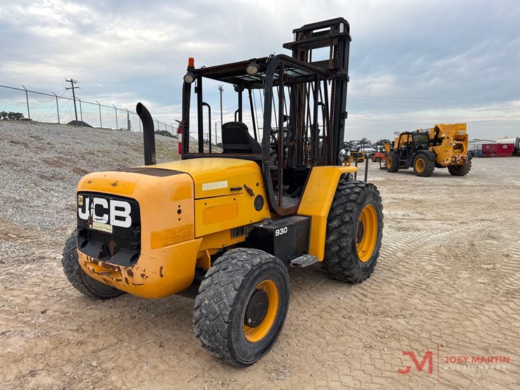 2019-jcb-930-image-2