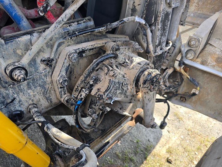 2014-peterbilt-365-image-67