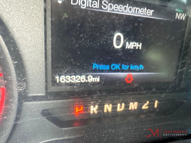 2016-ford-f150-xl-image-20