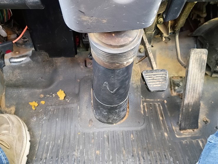 2000-gmc-w3500-image-56