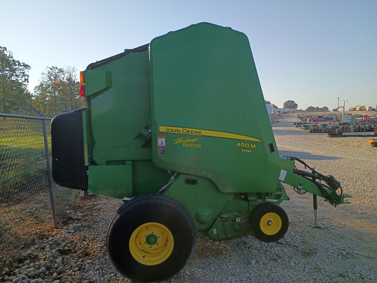 2020-john-deere-450m-image-6