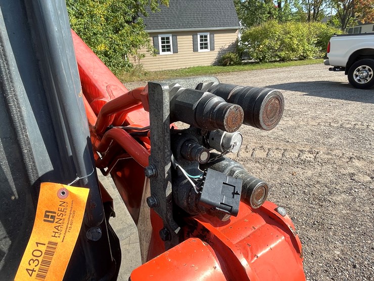kubota-svl90-2-image-14