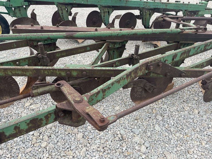 john-deere-5-image-11