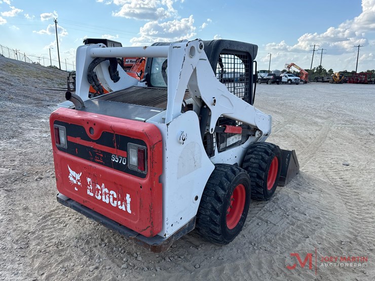 2019-bobcat-s570-image-2