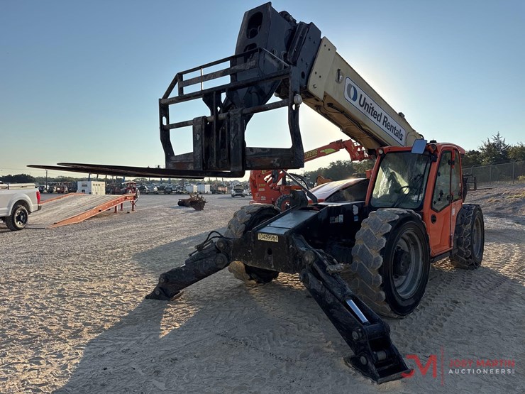 2016-jlg-1255-image-4
